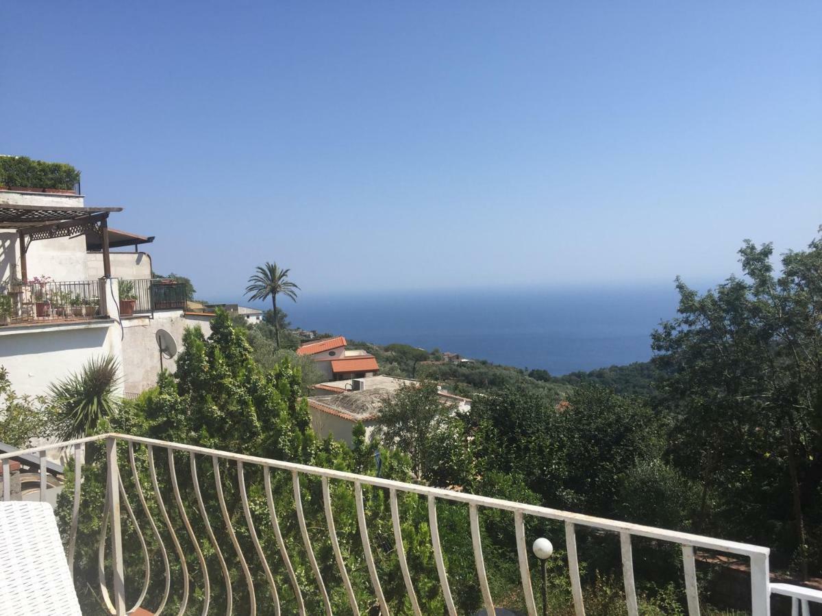 Villa Asia Holiday Home 산트아구타수이두에골피 외부 사진